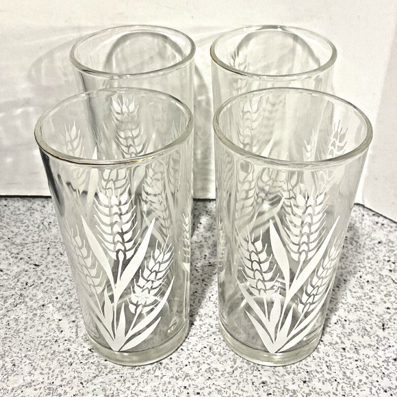 Vintage Mid Century Glassware Set of 4 Glasses Clear White Wheat Motif Tumblers - Picture 5 of 6